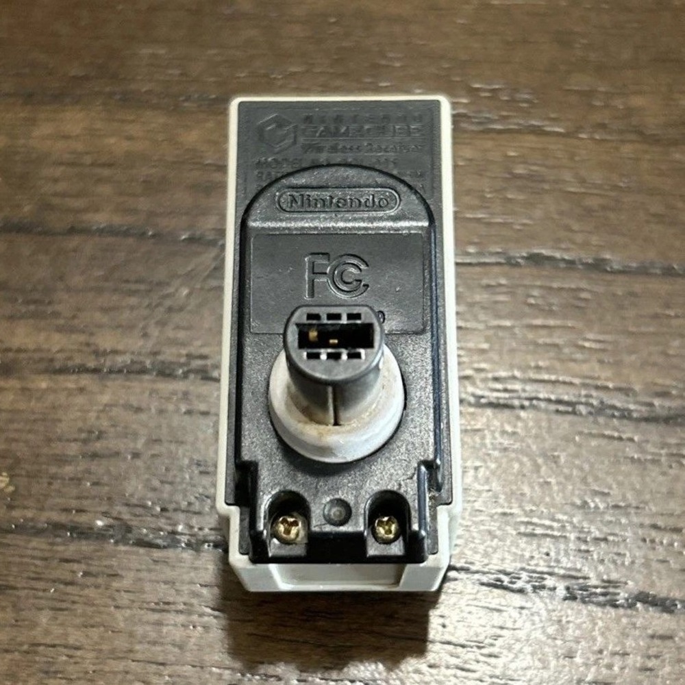 Nintendo GameCube WaveBird Wireless Receiver Grey Model DOL-005 OEM Accessory - Picture 3 of 6